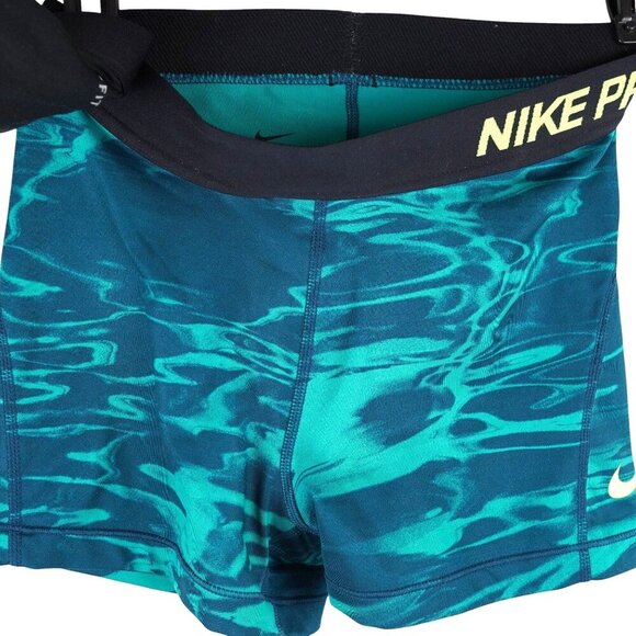 Nike Pro Dri- Fit Size S Training Three-Inch Pool Shorts Bundle - Picture 8 of 11